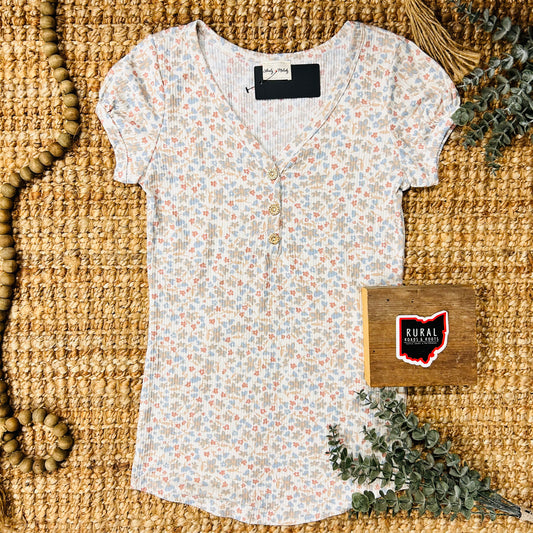 Ribbed Flower Pattern V-Neck Short Sleeve